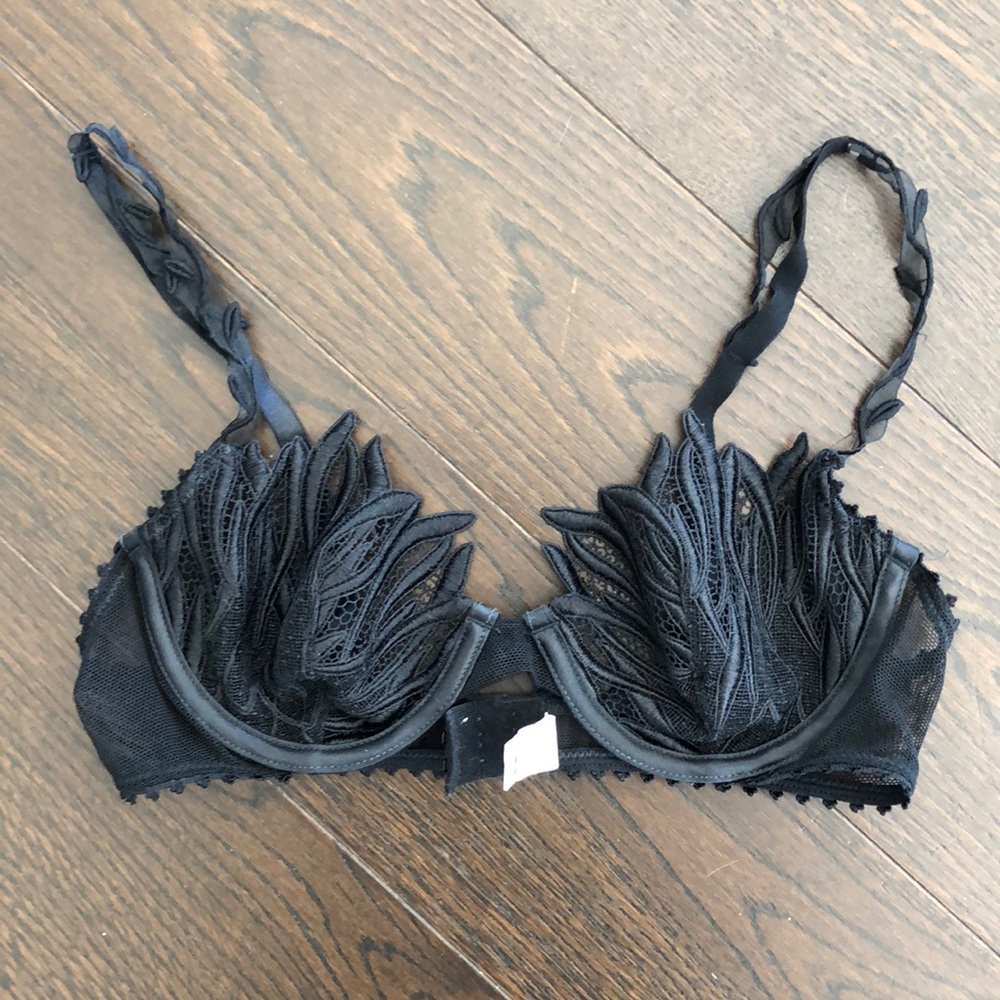 Ravage Black Lace Bra 34A (Fits B)